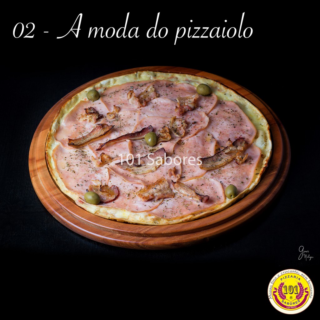 02 - A MODA DO PIZZAIOLO : Cebola, muçarela, catupiry, peito de peru e bacon