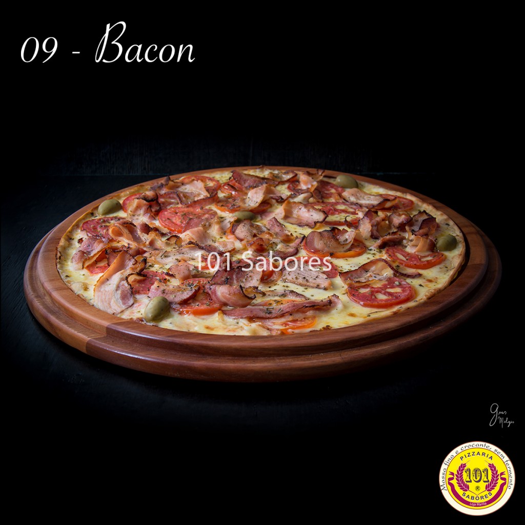 09 - BACON : Muçarela, fatias de tomate e bacon